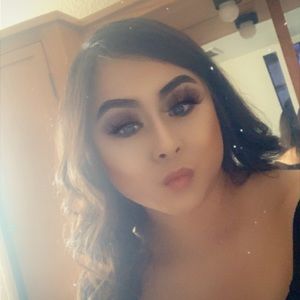 Meet your Posher, Elsa